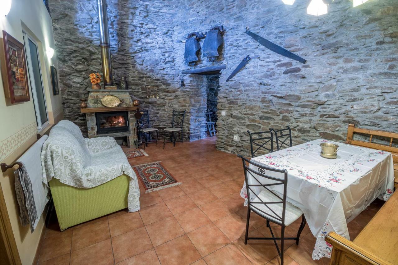 Casa Rural La Fuente Tejedo del Sil Extérieur photo