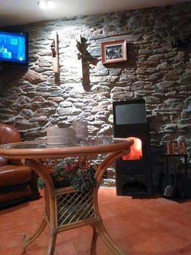 Casa Rural La Fuente Tejedo del Sil Extérieur photo